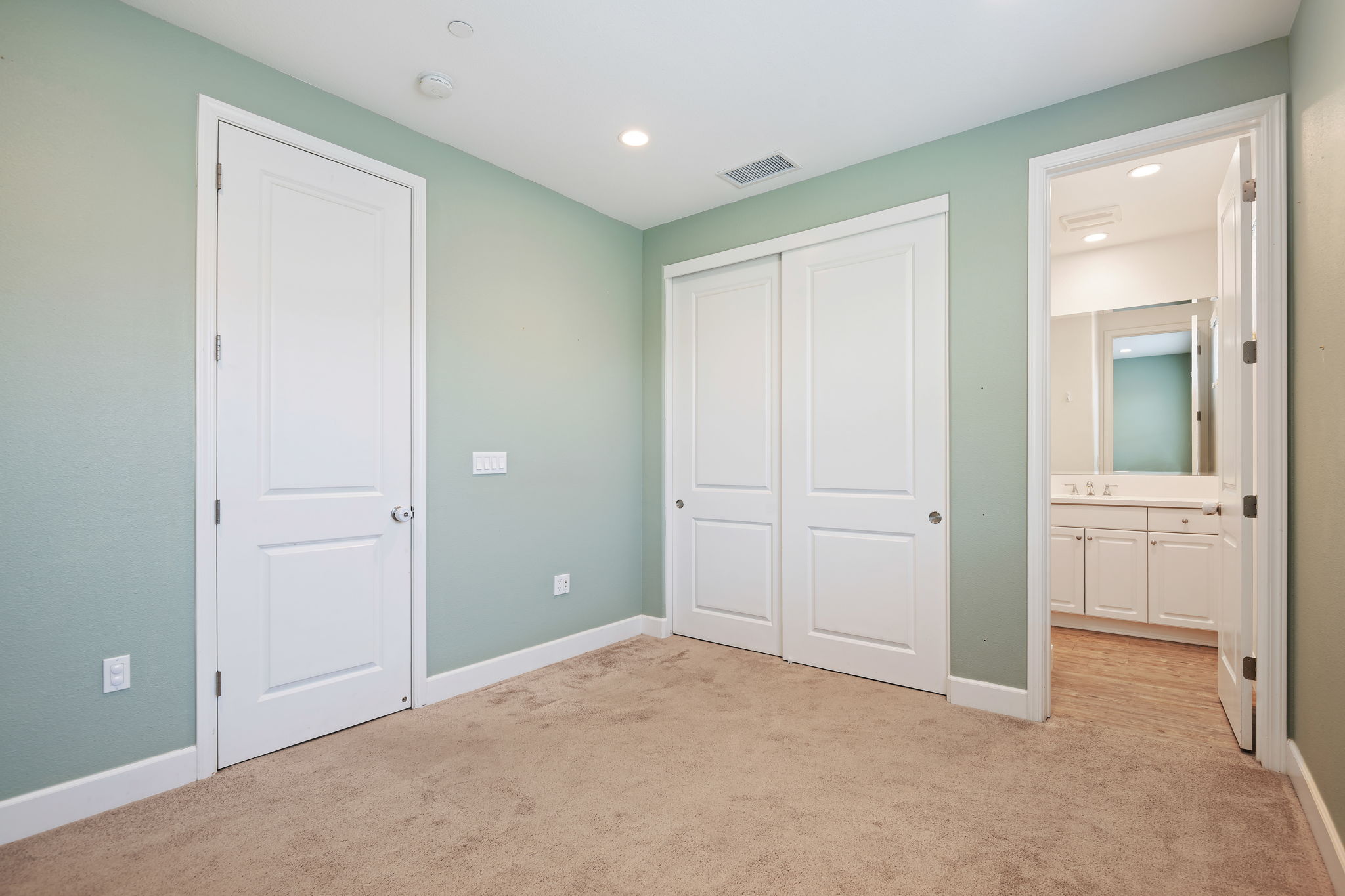 25 - Bedroom 2