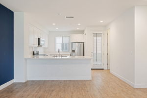 14 - Kitchen