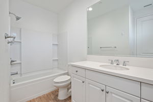 26 - Bathroom 2