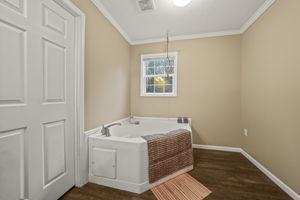  Photo 37