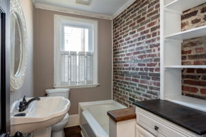  234 S Patterson Park Ave, Baltimore, MD 21231, US Photo 27