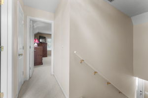  Photo 51