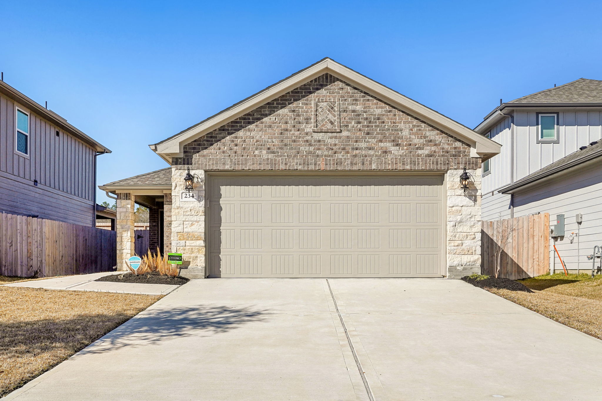 Houston - Pine Lake Cove - 234 Shore Pointe Ct, Montgomery, TX 77316 - 002