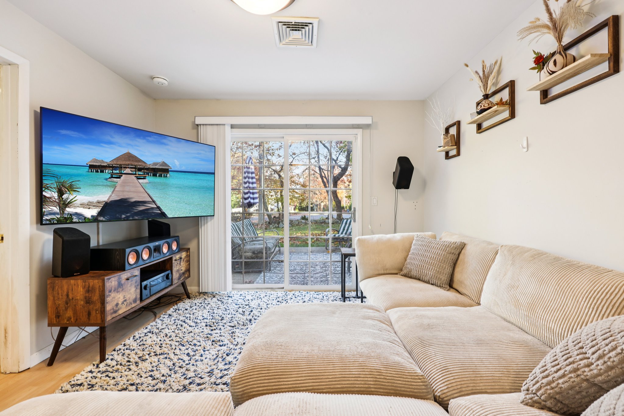 Spring Valley Rd-S0711-012.jpg