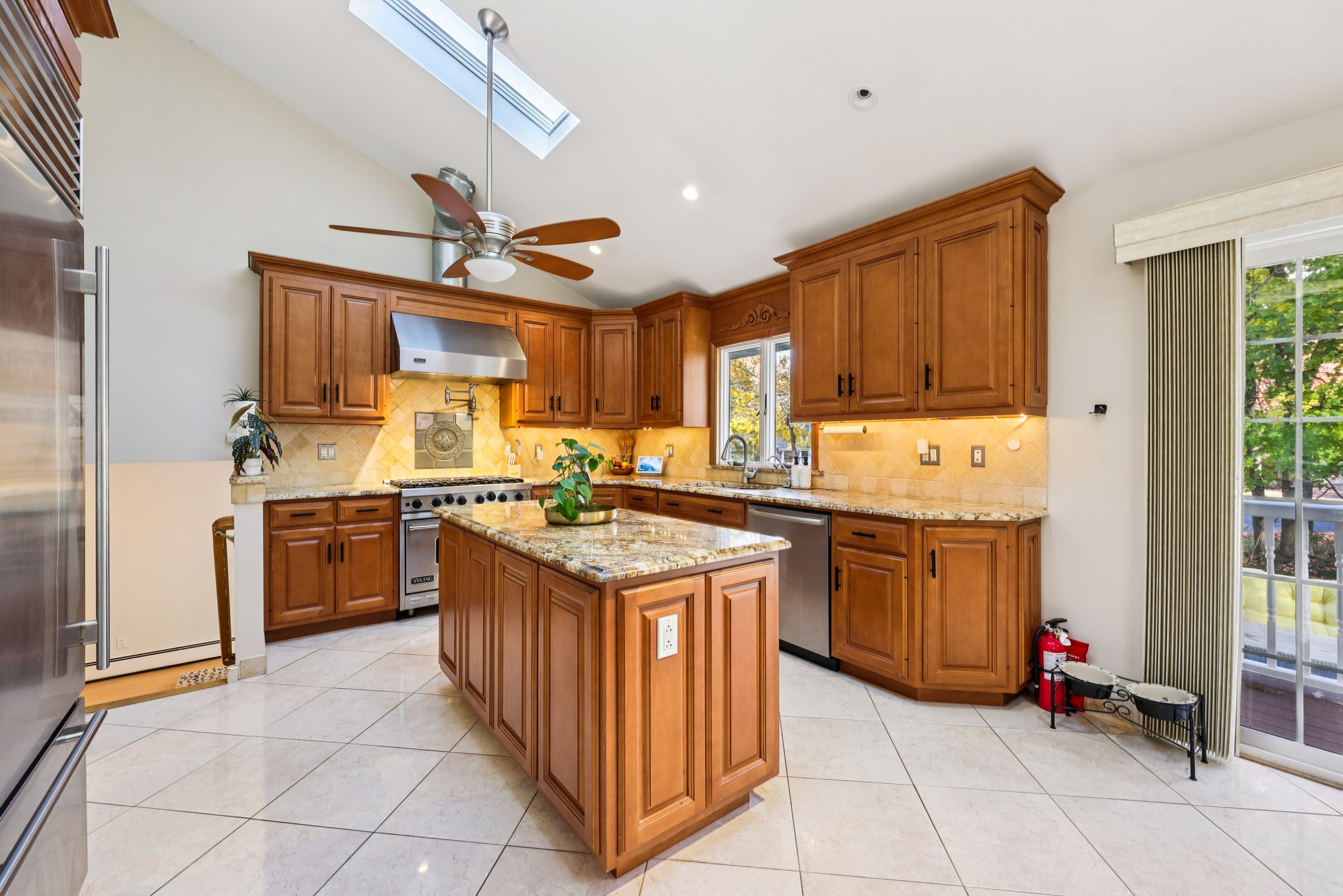 Spring Valley Rd-S0711-014.jpg