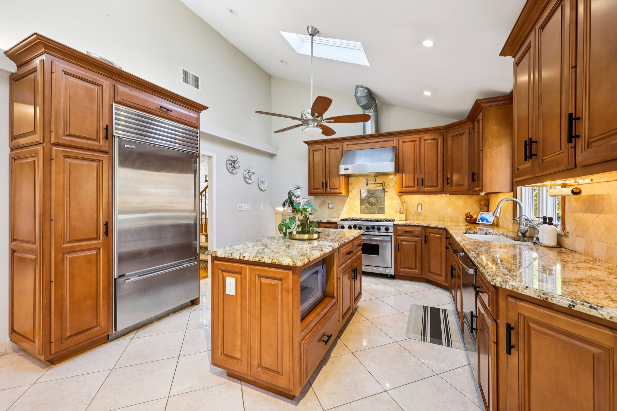 Spring Valley Rd-S0711-015.jpg