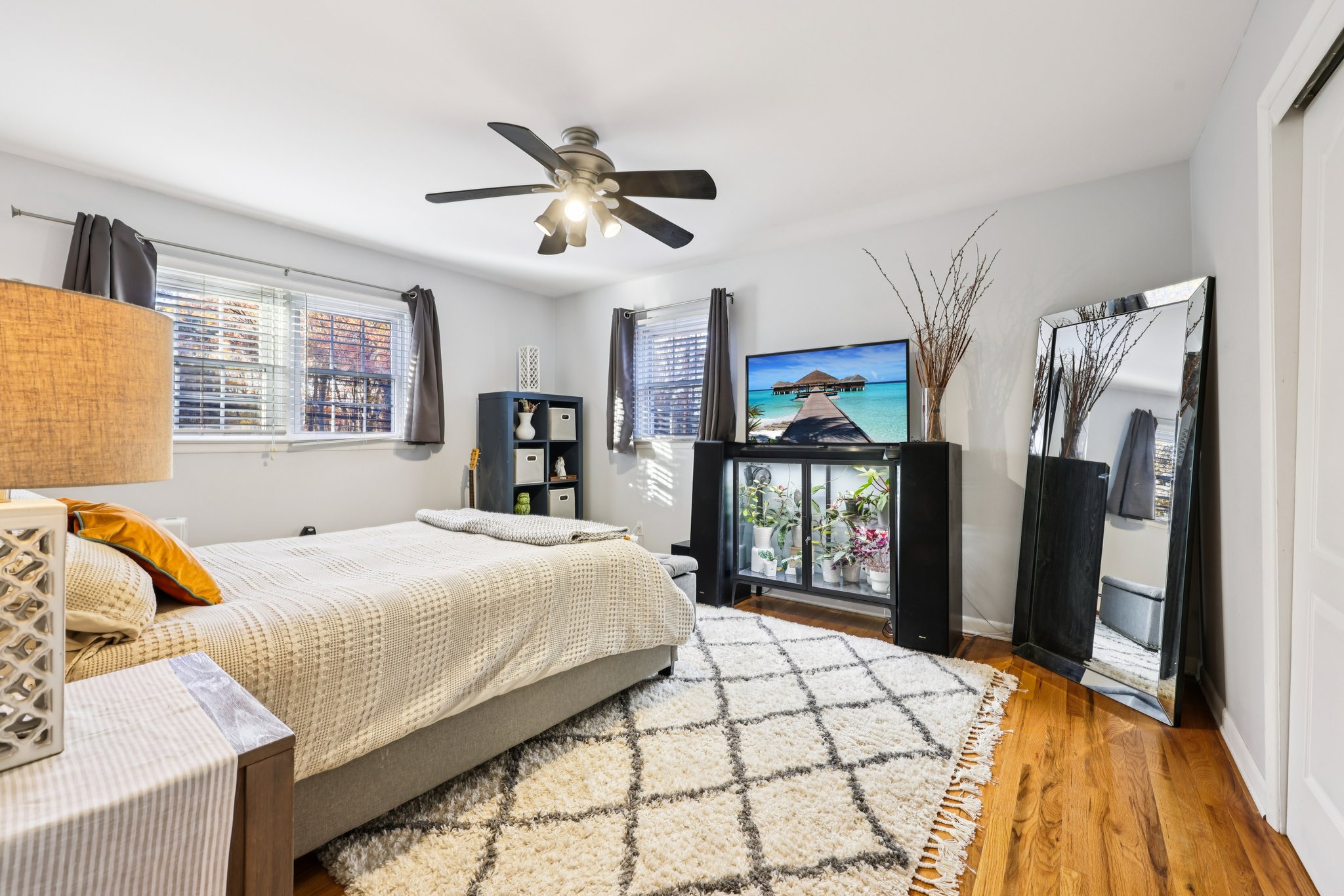 Spring Valley Rd-S0711-027.jpg