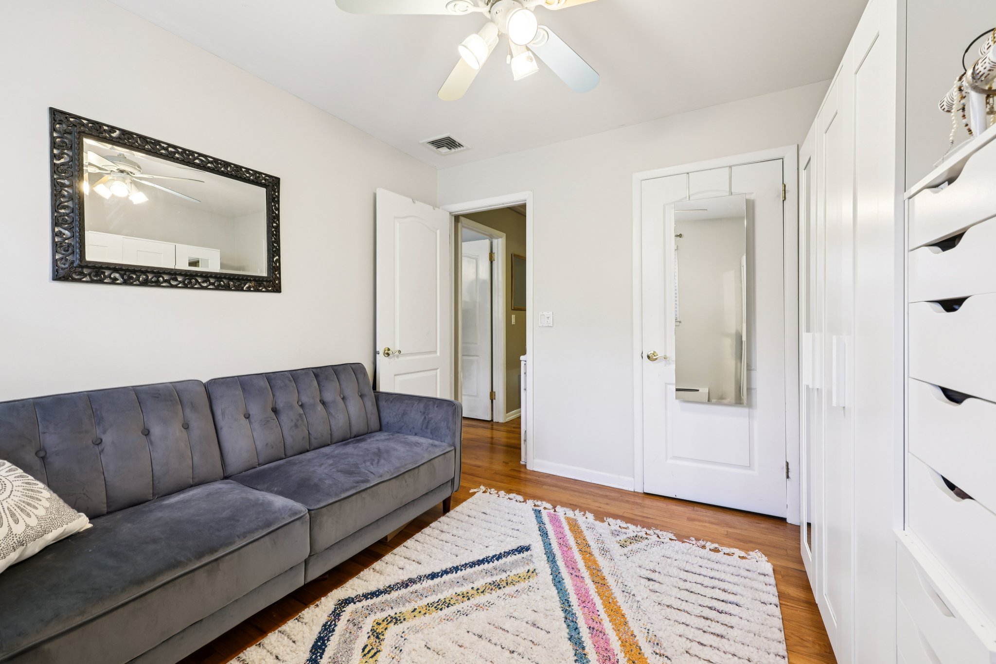 Spring Valley Rd-S0711-031.jpg