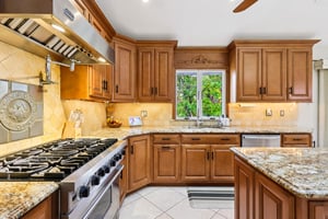 Spring Valley Rd-S0711-017.jpg