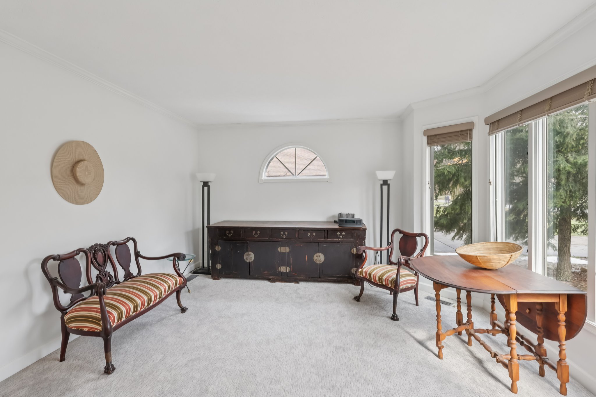 Brigadoon Ct-S2002-033.jpg