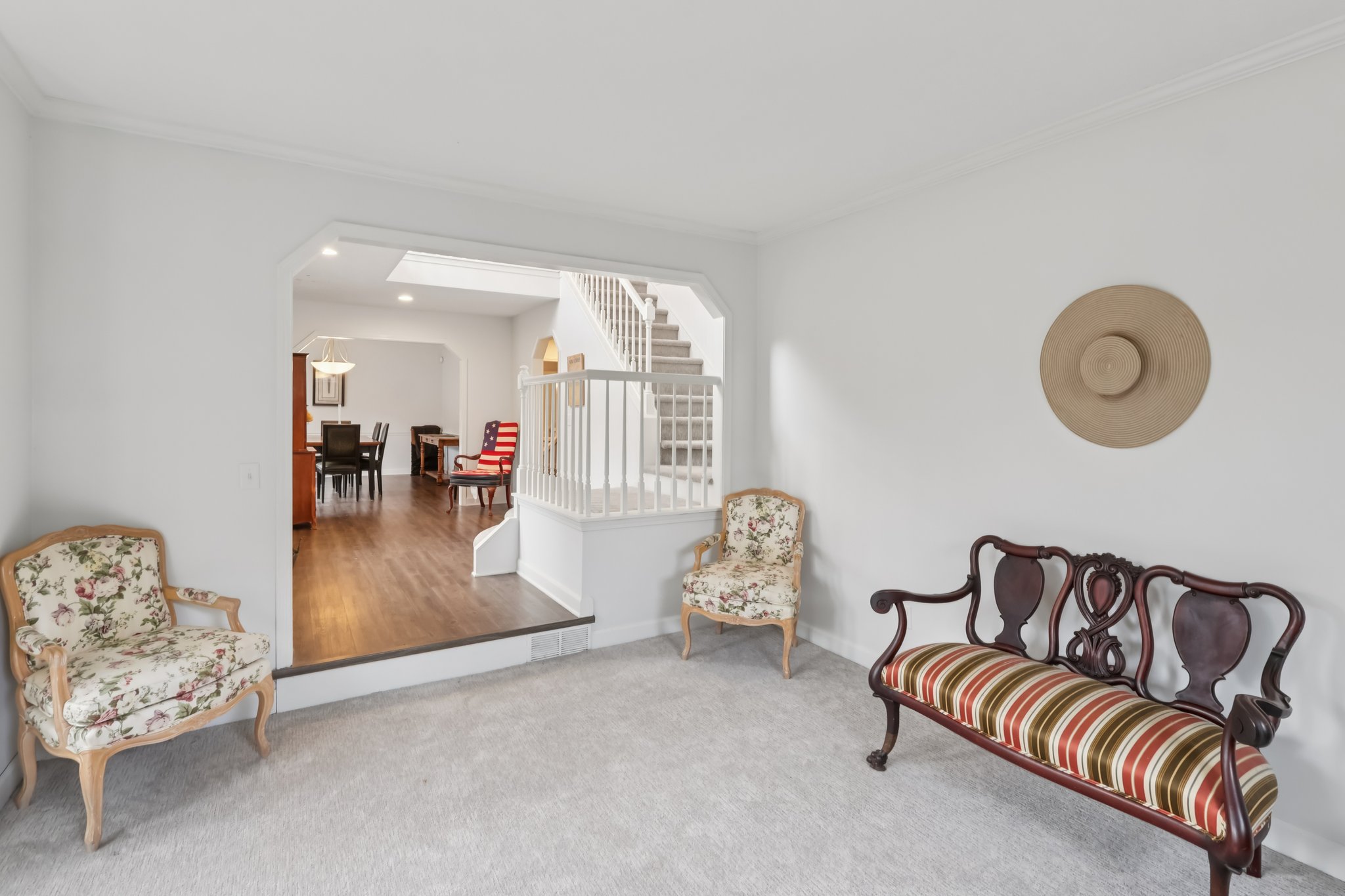 Brigadoon Ct-S2002-035.jpg