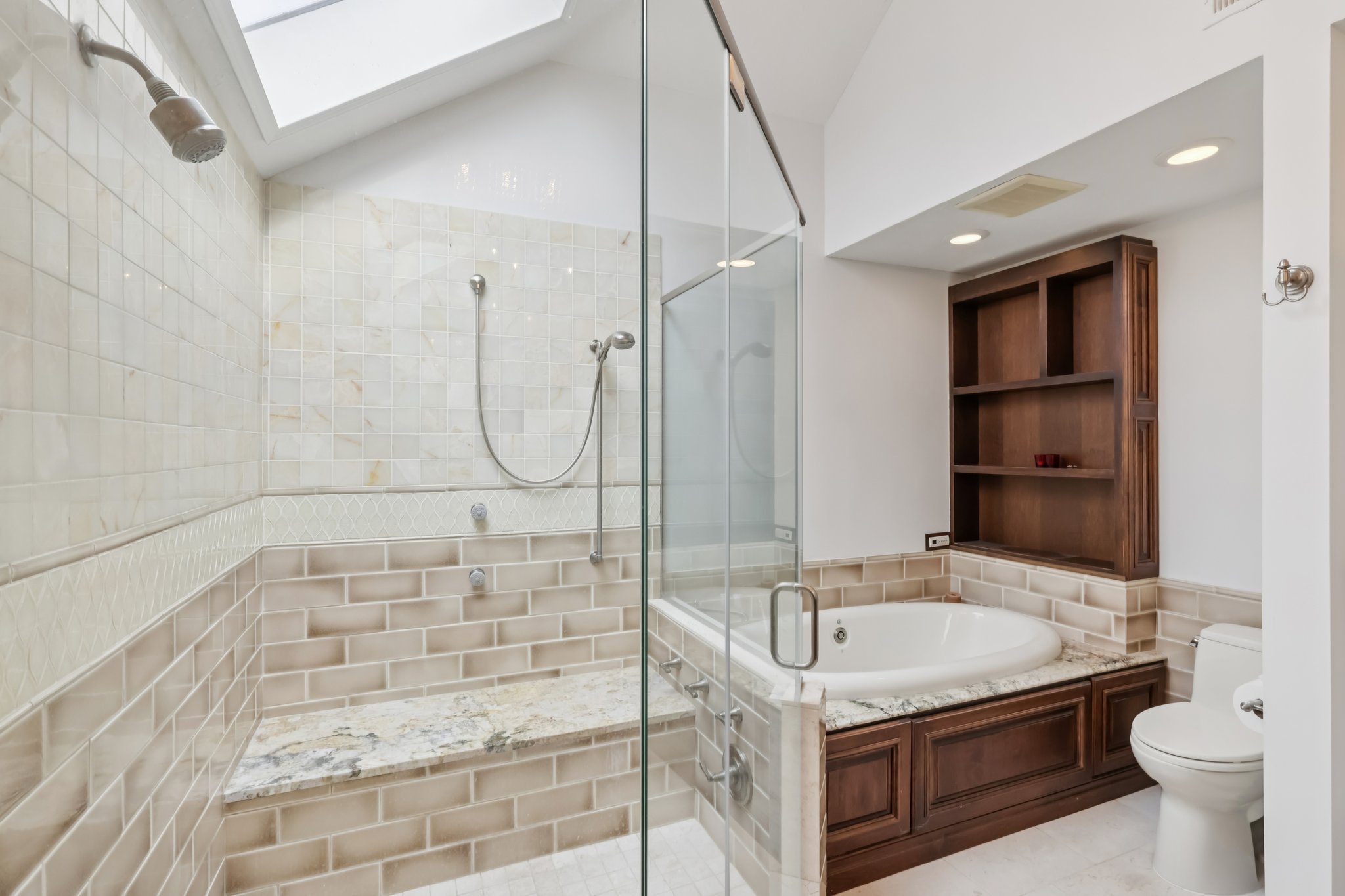 Brigadoon Ct-S2002-049.jpg