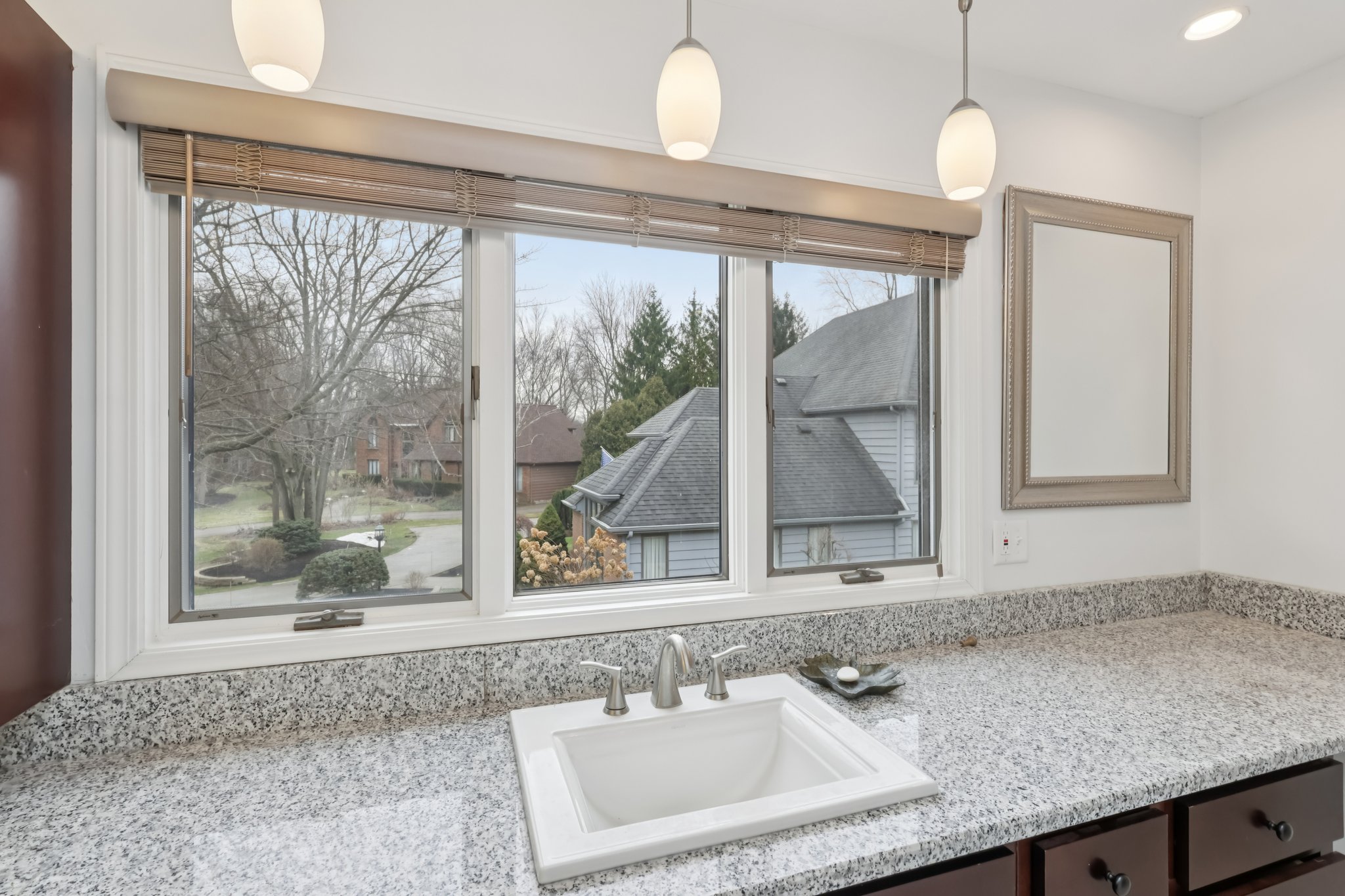 Brigadoon Ct-S2002-073.jpg