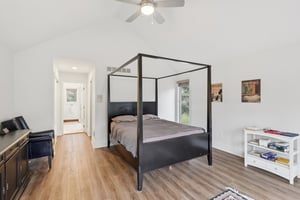 Brigadoon Ct-S2002-044.jpg