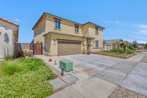 001_2340 Hibiscus Dr  Hollister