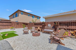 047_2340 Hibiscus Dr  Hollister