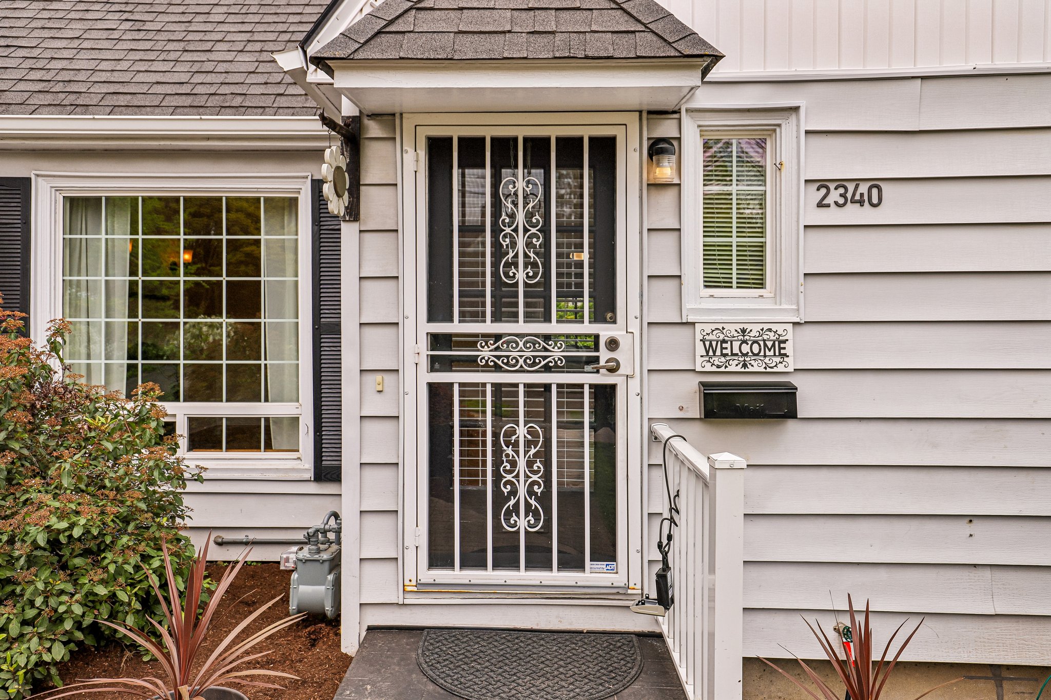 NE 60th Ave-S2104-009.jpg