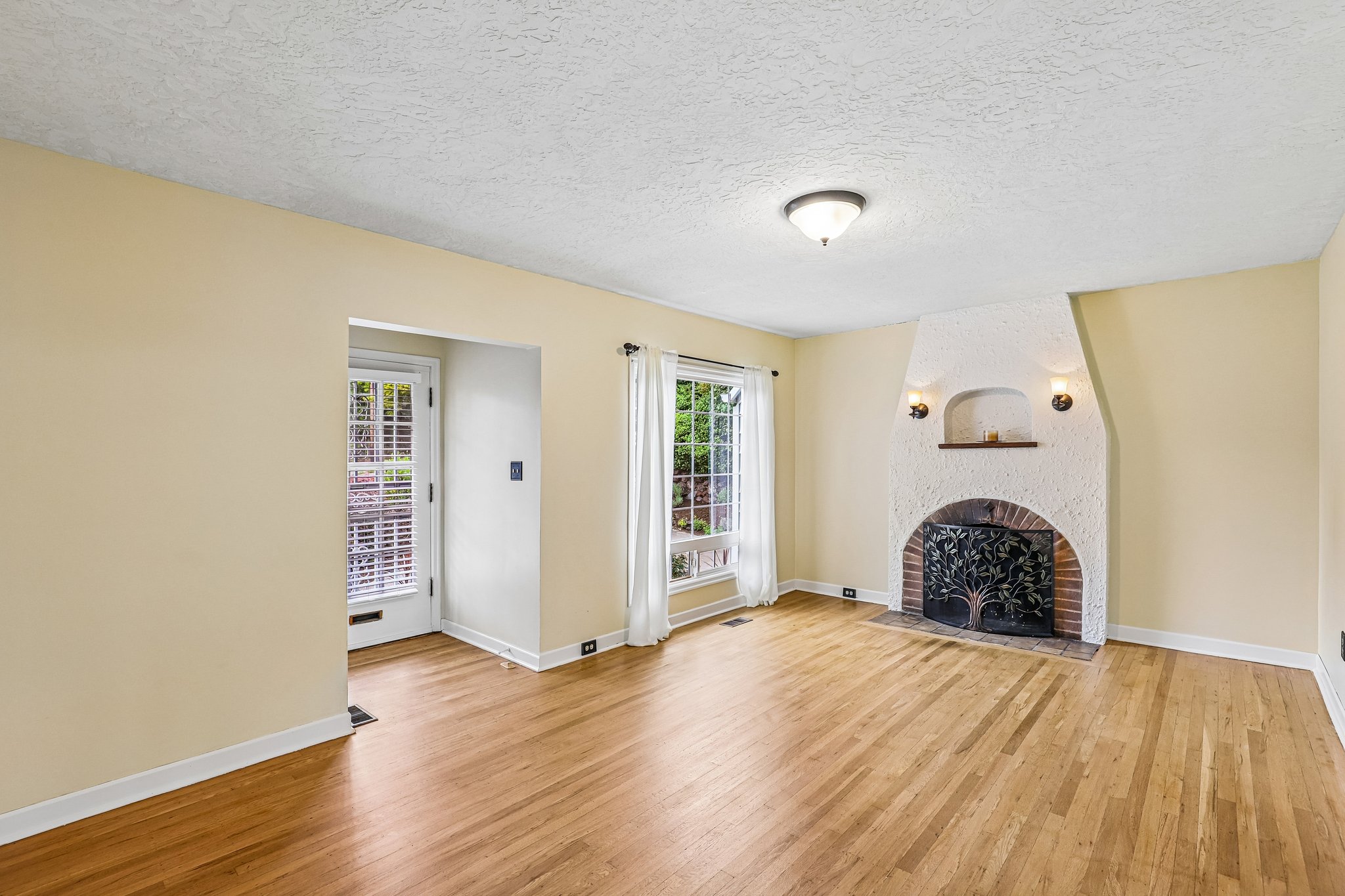 NE 60th Ave-S2104-014.jpg