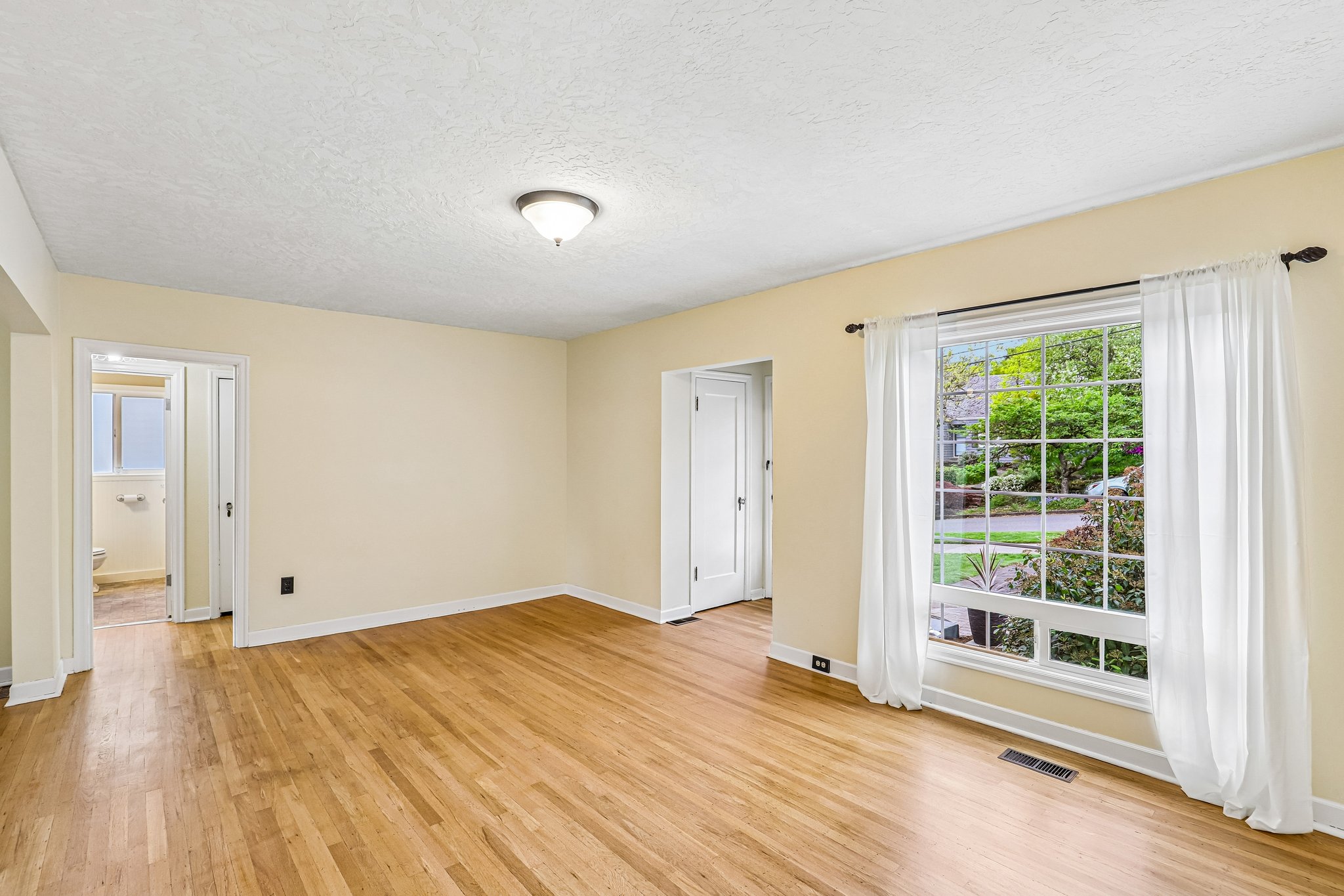 NE 60th Ave-S2104-016.jpg