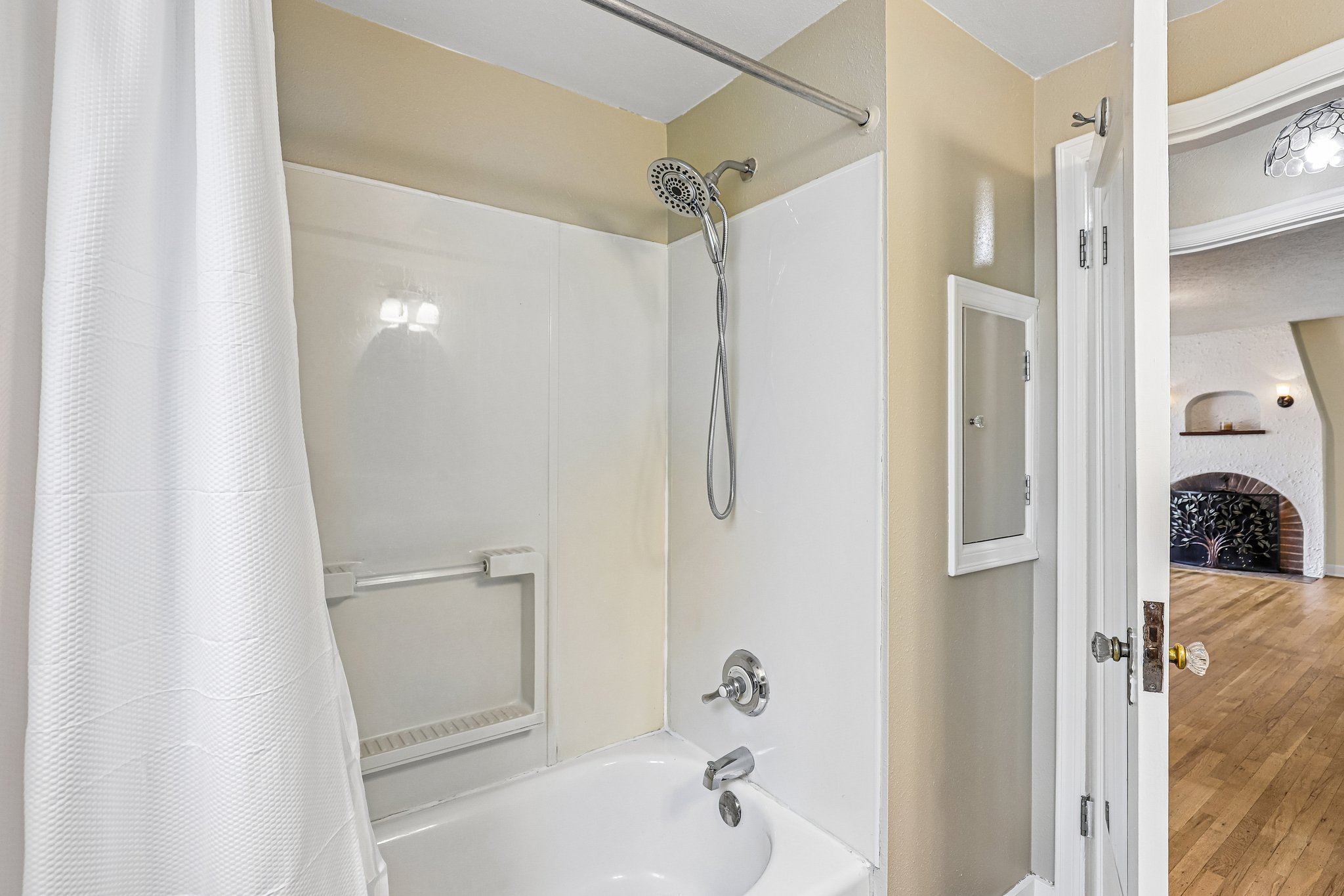 NE 60th Ave-S2104-037.jpg