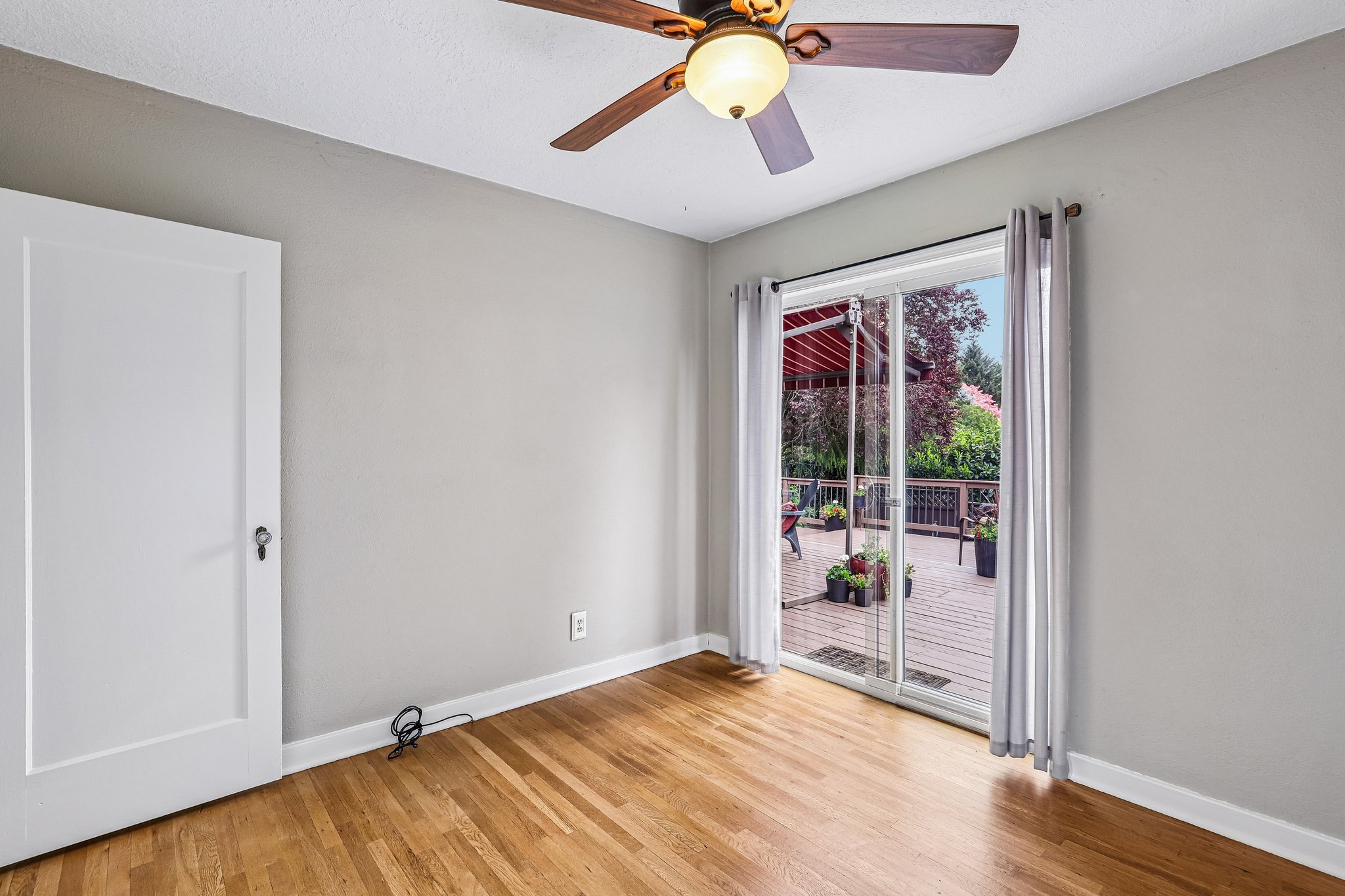 NE 60th Ave-S2104-041.jpg