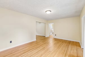 NE 60th Ave-S2104-015.jpg