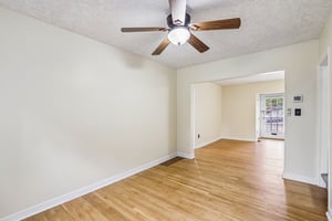 NE 60th Ave-S2104-020.jpg