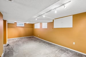 NE 60th Ave-S2104-050.jpg