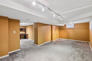 NE 60th Ave-S2104-051.jpg