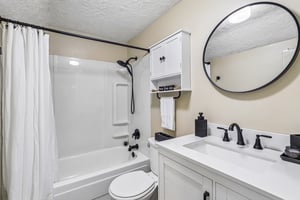 NE 60th Ave-S2104-060.jpg