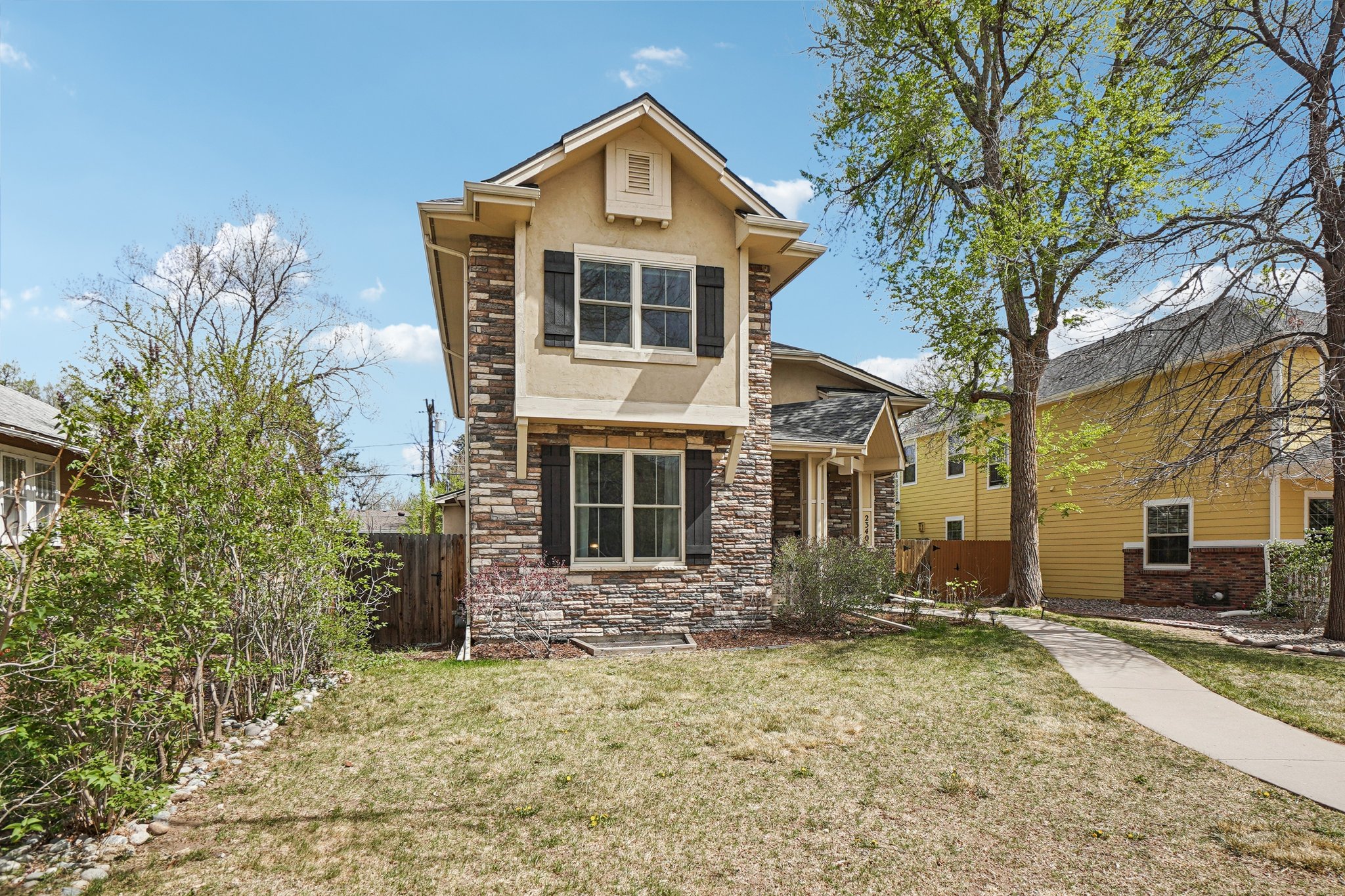 S Humboldt St-S0804-003.jpg