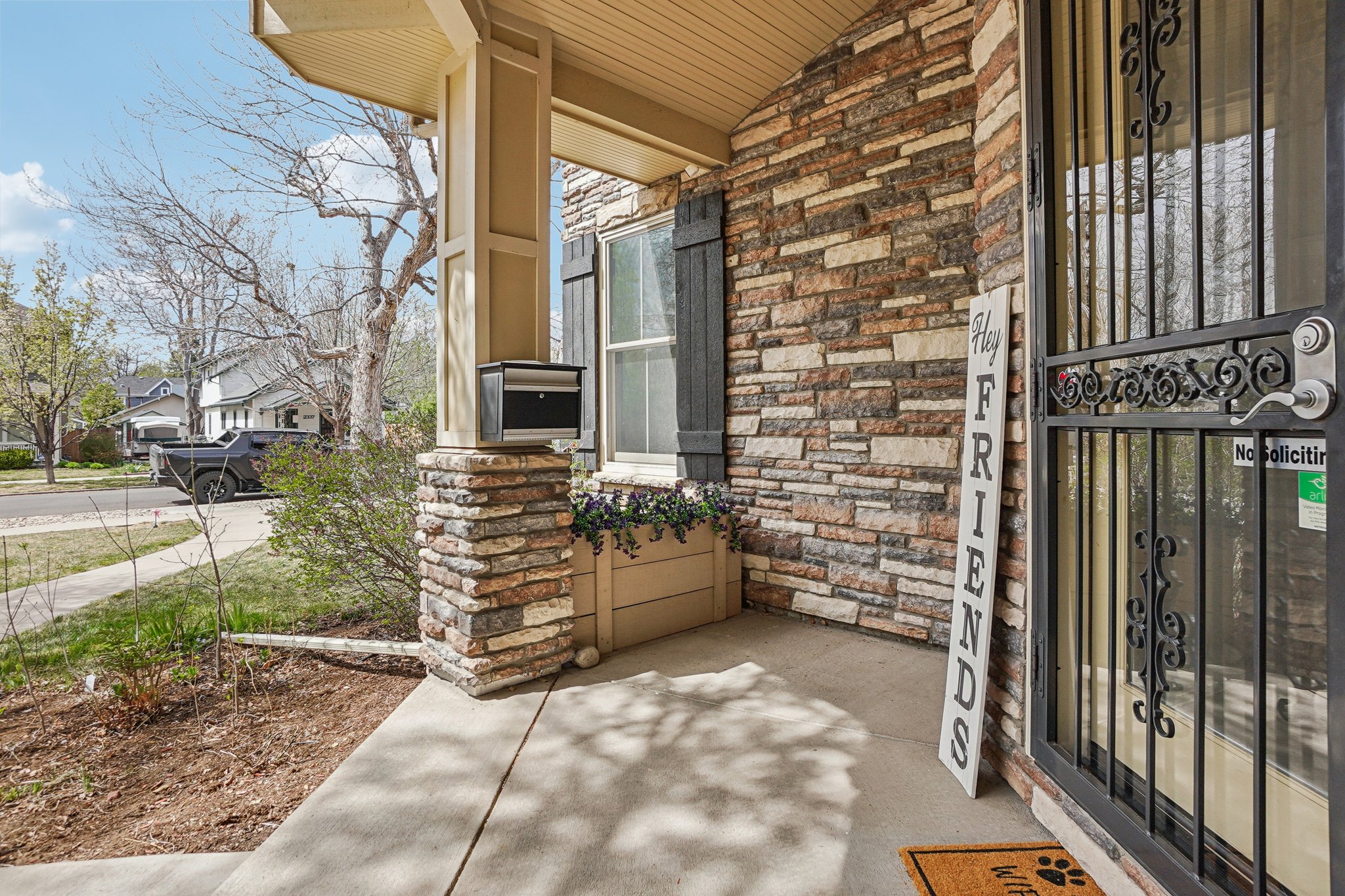 S Humboldt St-S0804-006.jpg