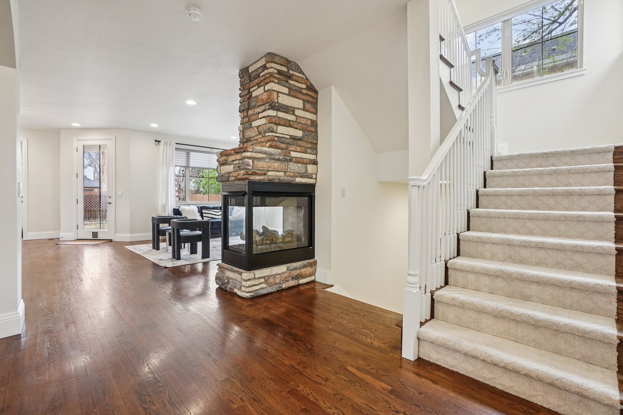 S Humboldt St-S0804-009.jpg