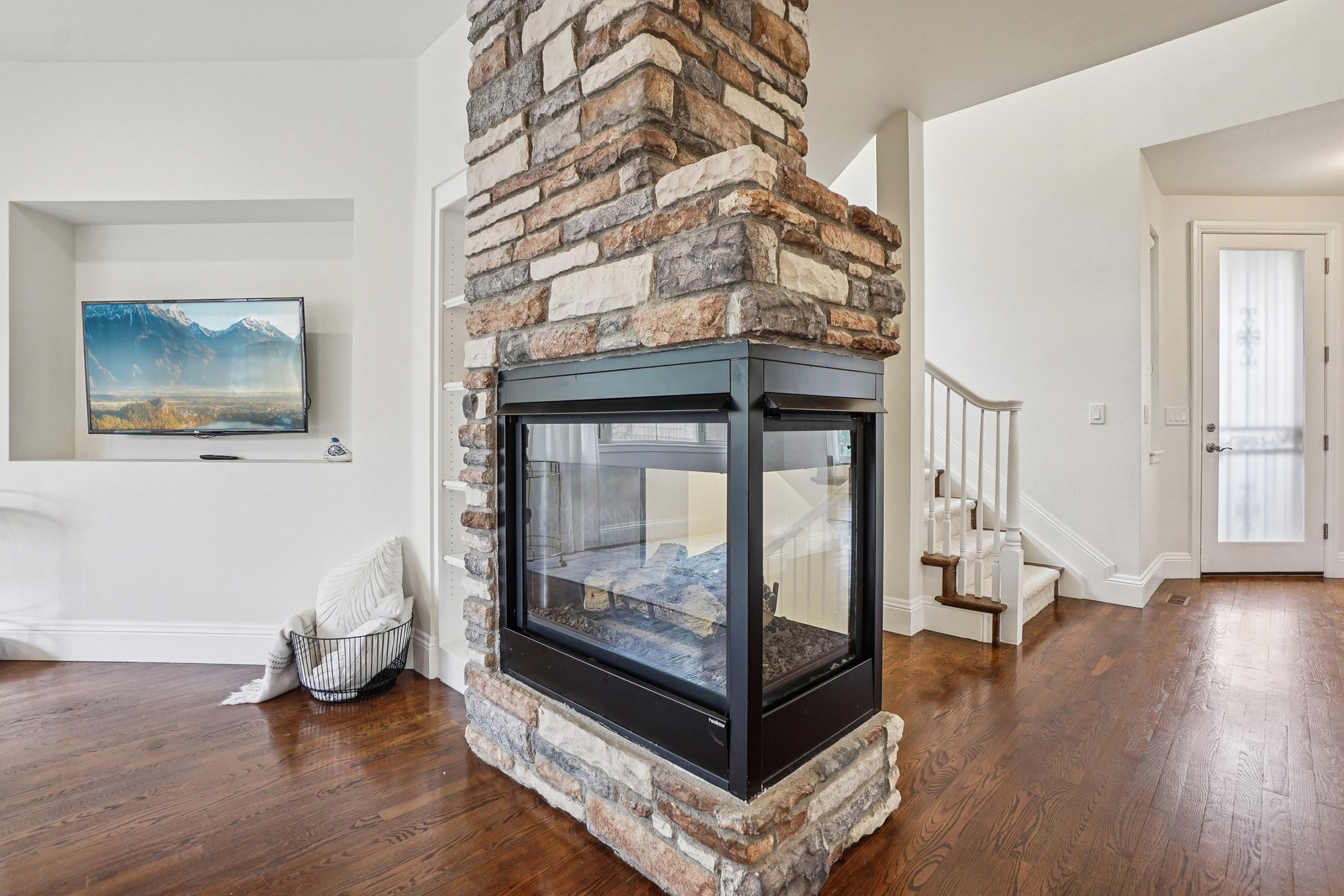 S Humboldt St-S0804-010.jpg