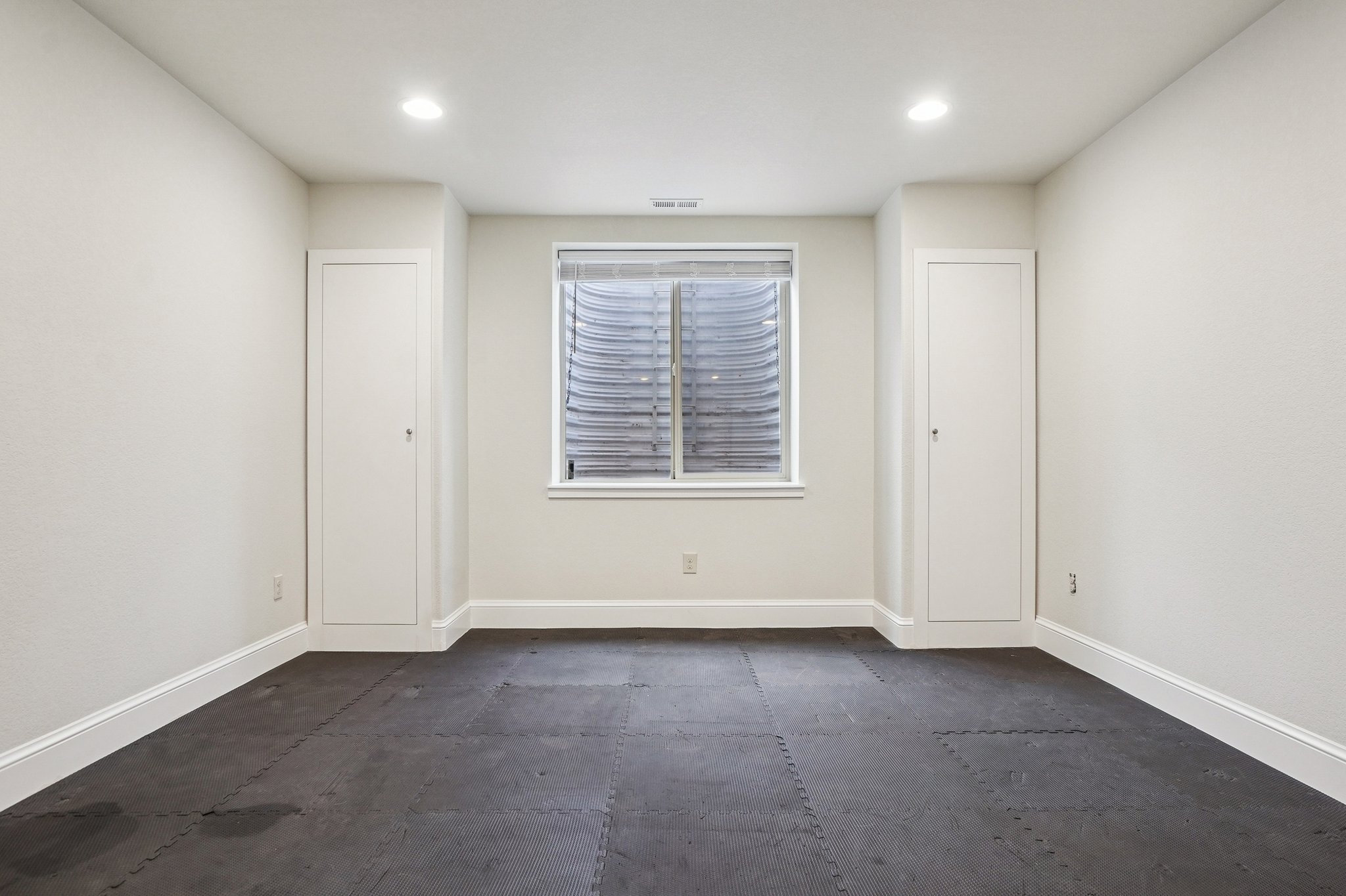 S Humboldt St-S0804-033.jpg