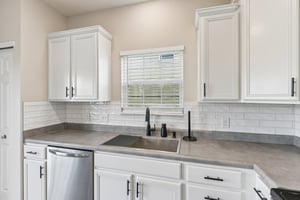 Terra Cotta Dr-S1310-018.jpg
