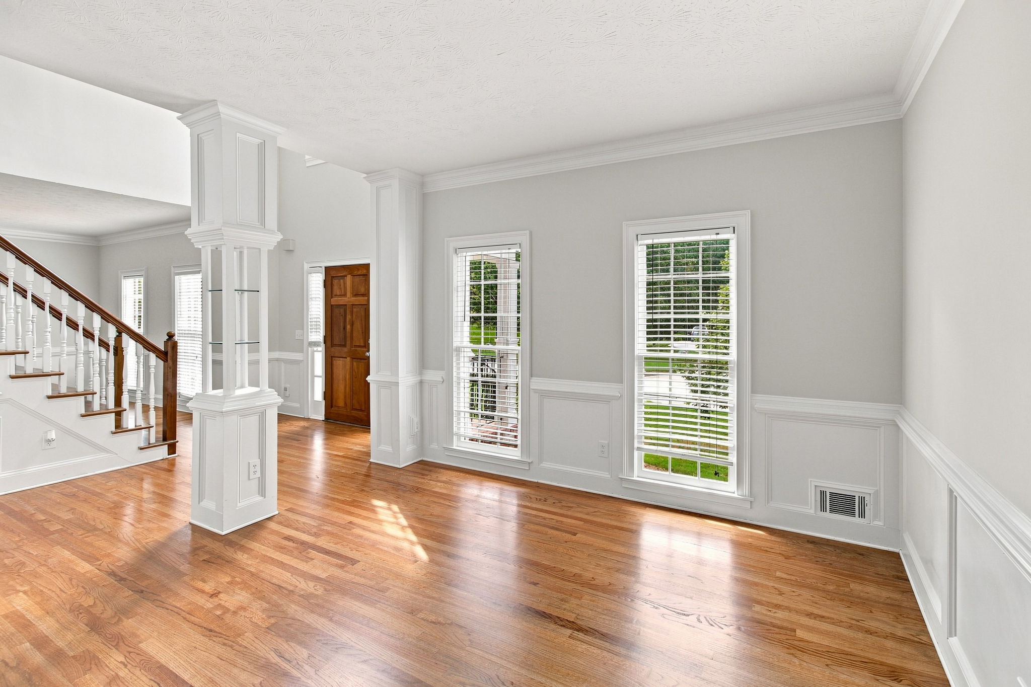 005_F8_2341 Weatherstone Cir SE