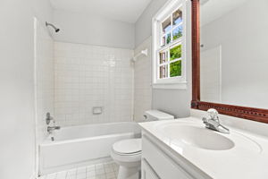 031_F8_2341 Weatherstone Cir SE