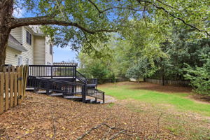 041_F8_2341 Weatherstone Cir SE