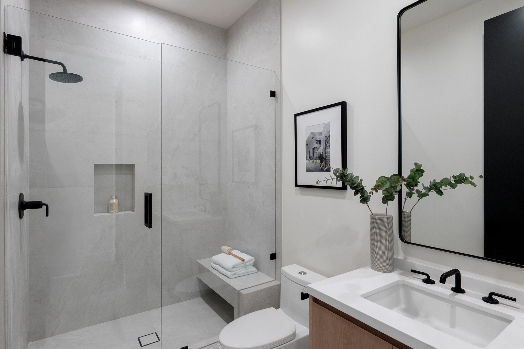 23416 Califa Street-62