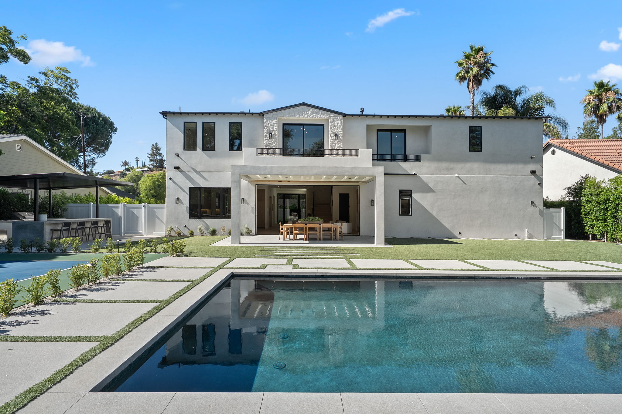 23416 Califa Street-82
