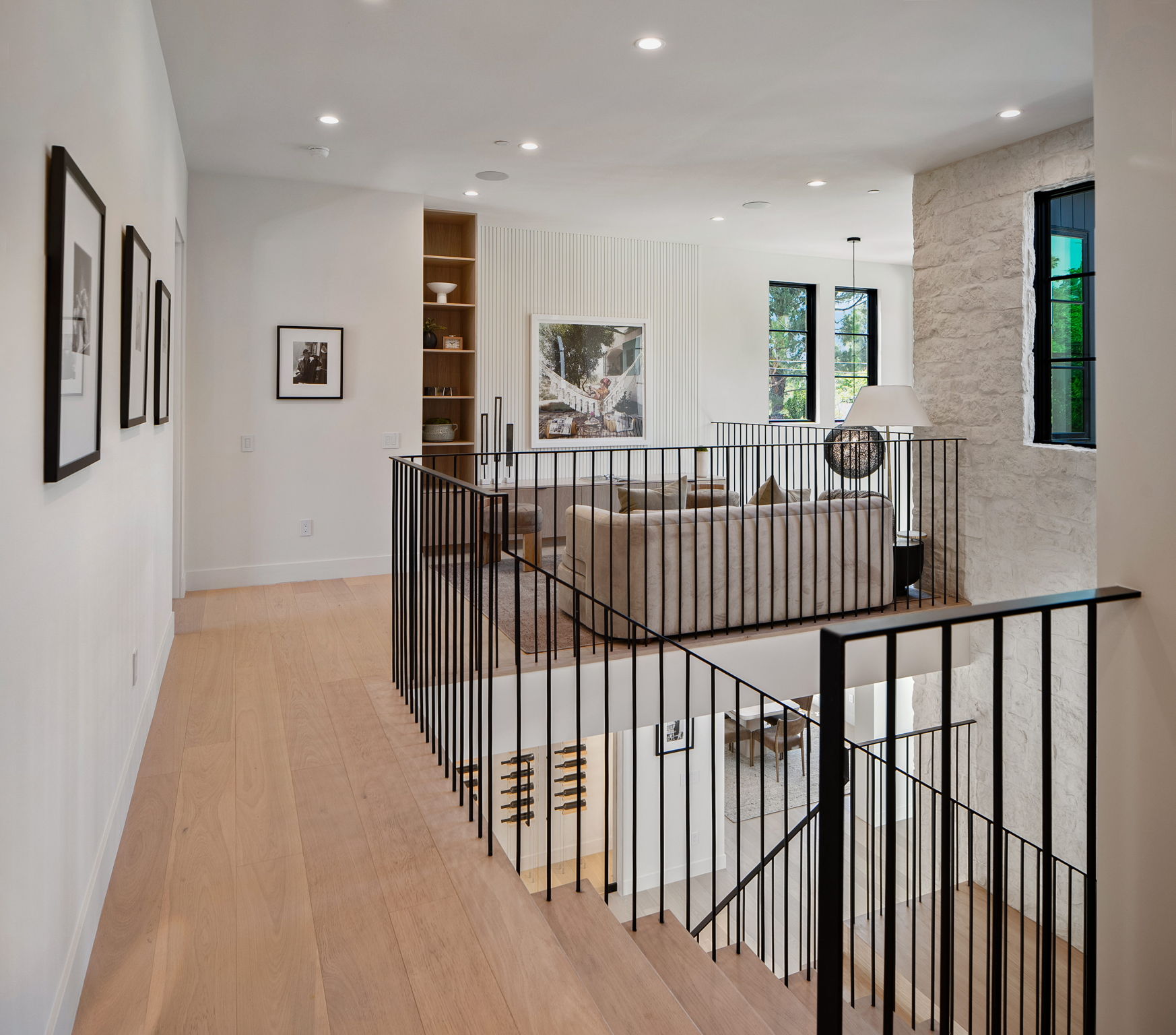 23416 Califa Street-105