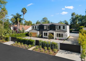 23416 Califa Street-1