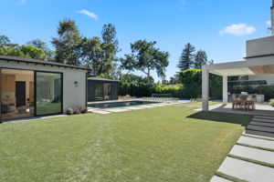 23416 Califa Street-86