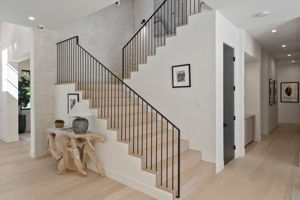23416 Califa Street-104