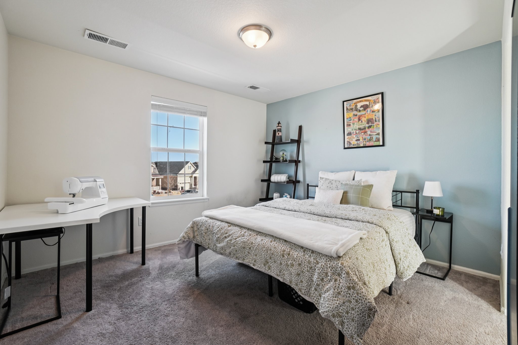 E 161st Ct-S1502-024.jpg