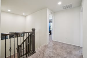 E 161st Ct-S1502-032.jpg