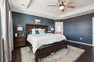 E 161st Ct-S1502-034.jpg