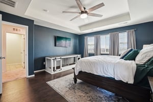 E 161st Ct-S1502-035.jpg