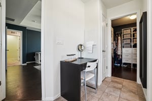 E 161st Ct-S1502-038.jpg